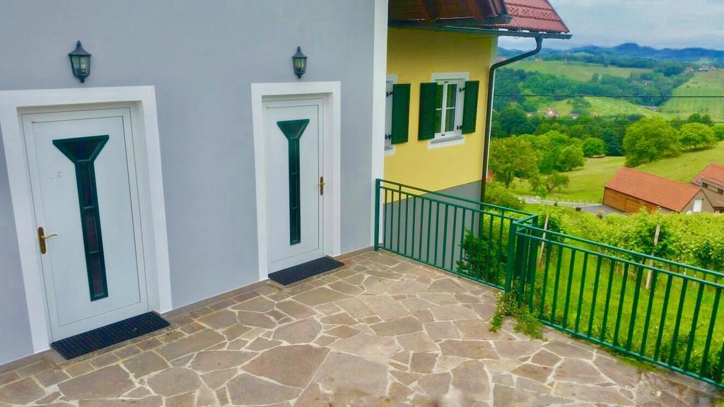 Steirer Haus Apartman Gamlitz Kültér fotó